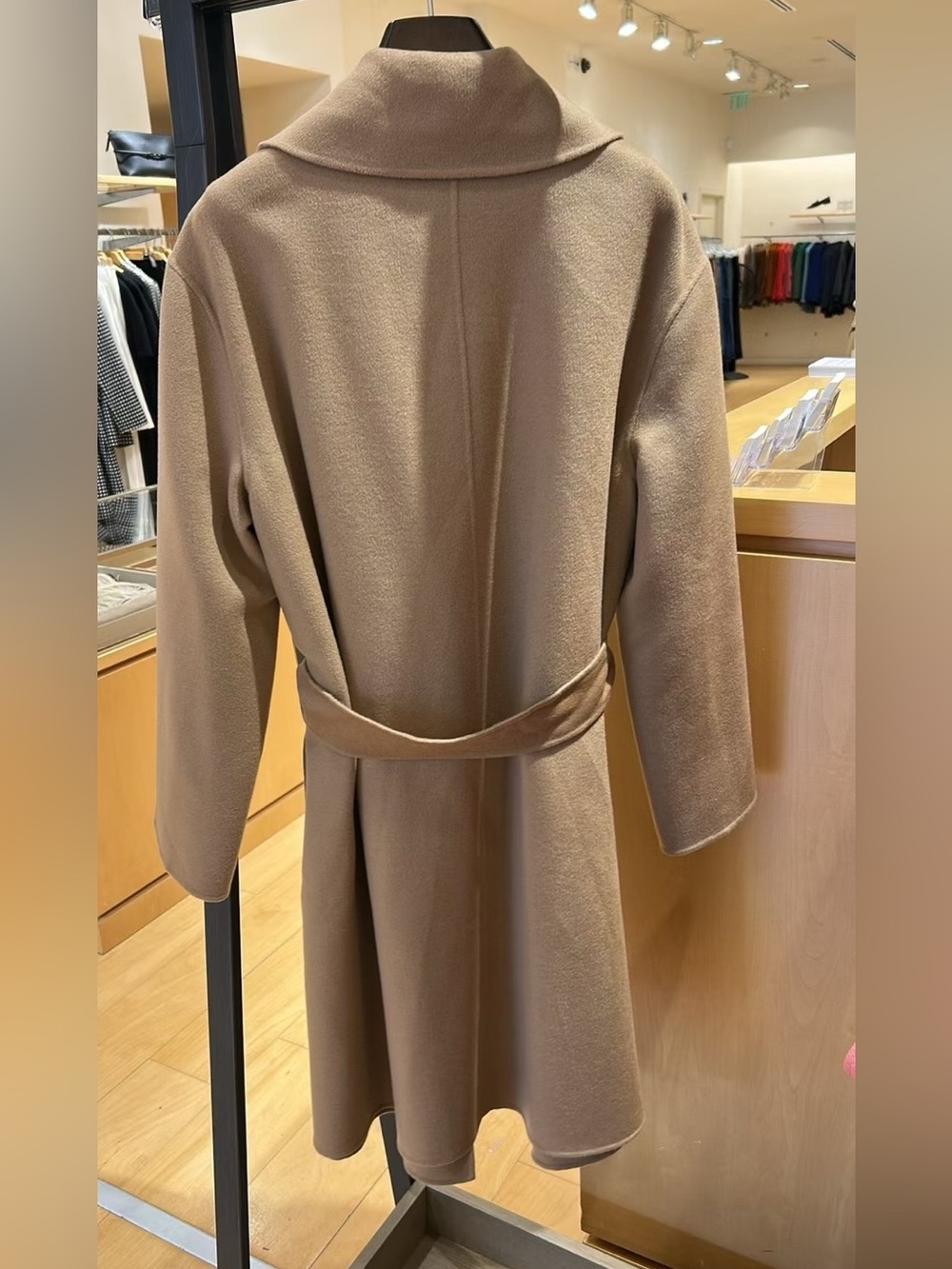 MaxMara Cashmere and Wool Blend Camel Belted Trench Coat - Picture 4 of 5